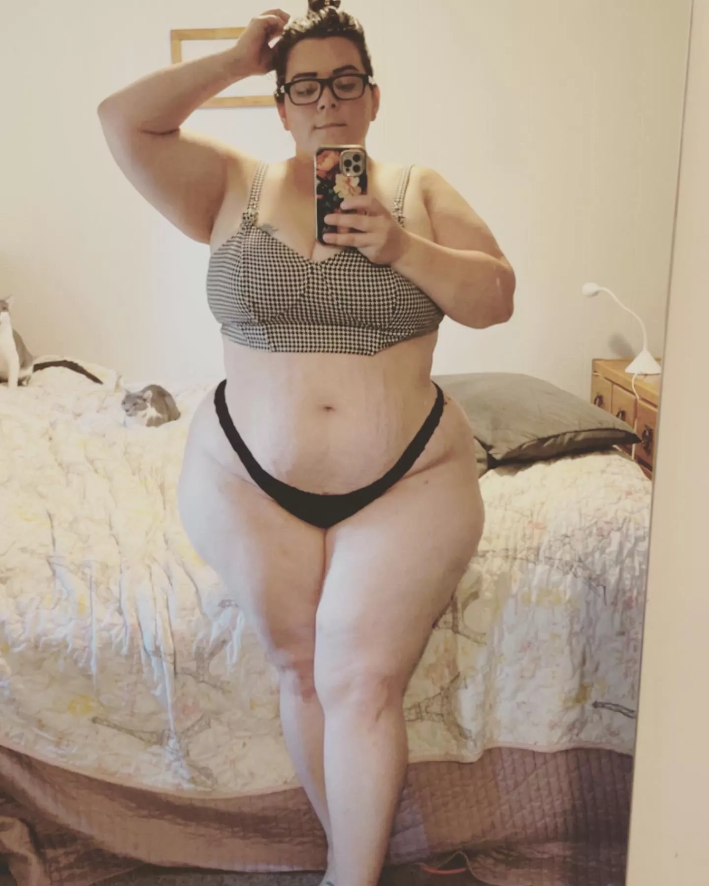 Good morning babes! posted by Tabbyk7