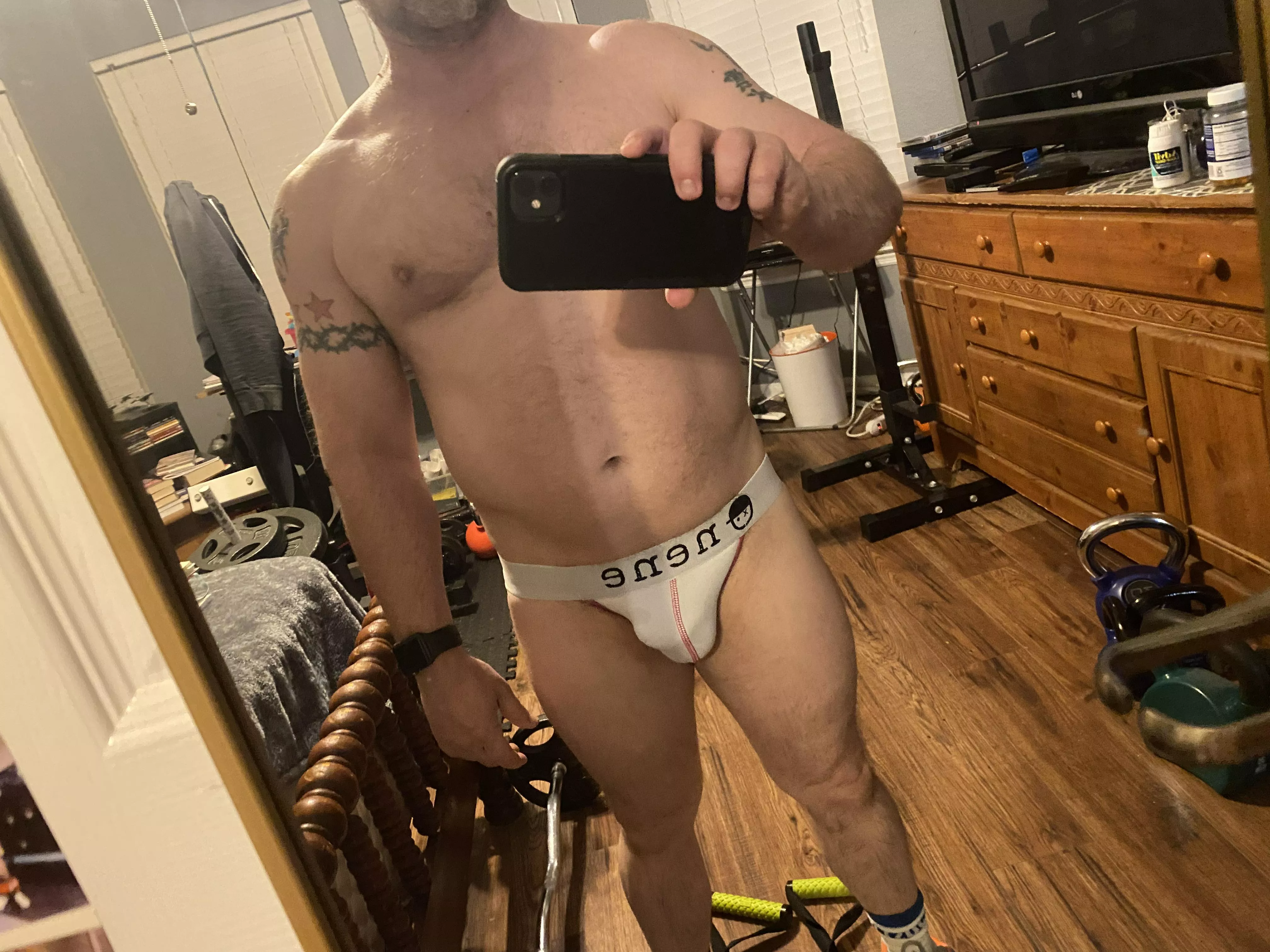 Home workout attire posted by Circus1701