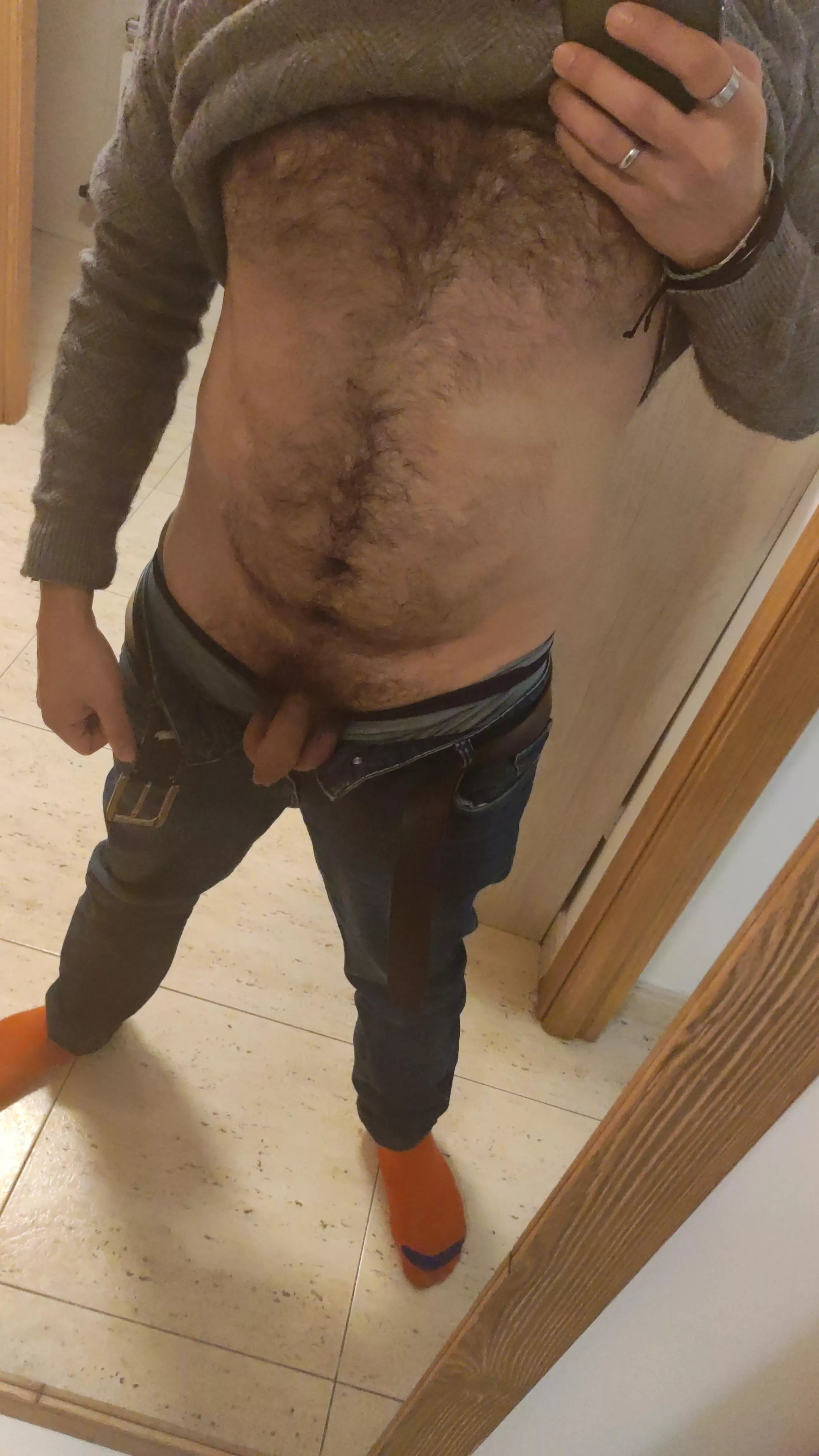 I am shy...could i be sexy? posted by Head-Sink6120