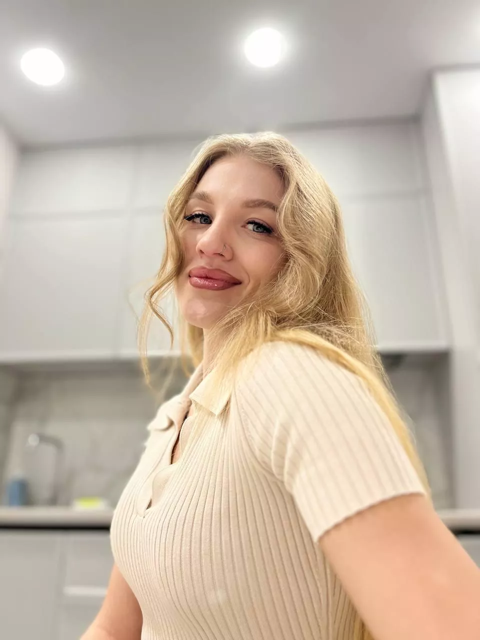 i think my smile is cute posted by Lucky_Restaurant_610