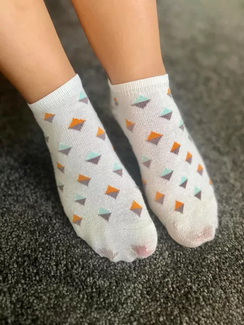 looking for a man to cum in this doctors socks by scientist_hotwife