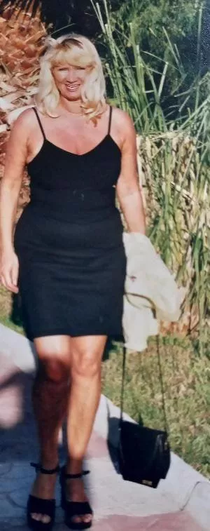 On holiday walking around in this top and black skirt, what will happen if we meet posted by rokliefhebber