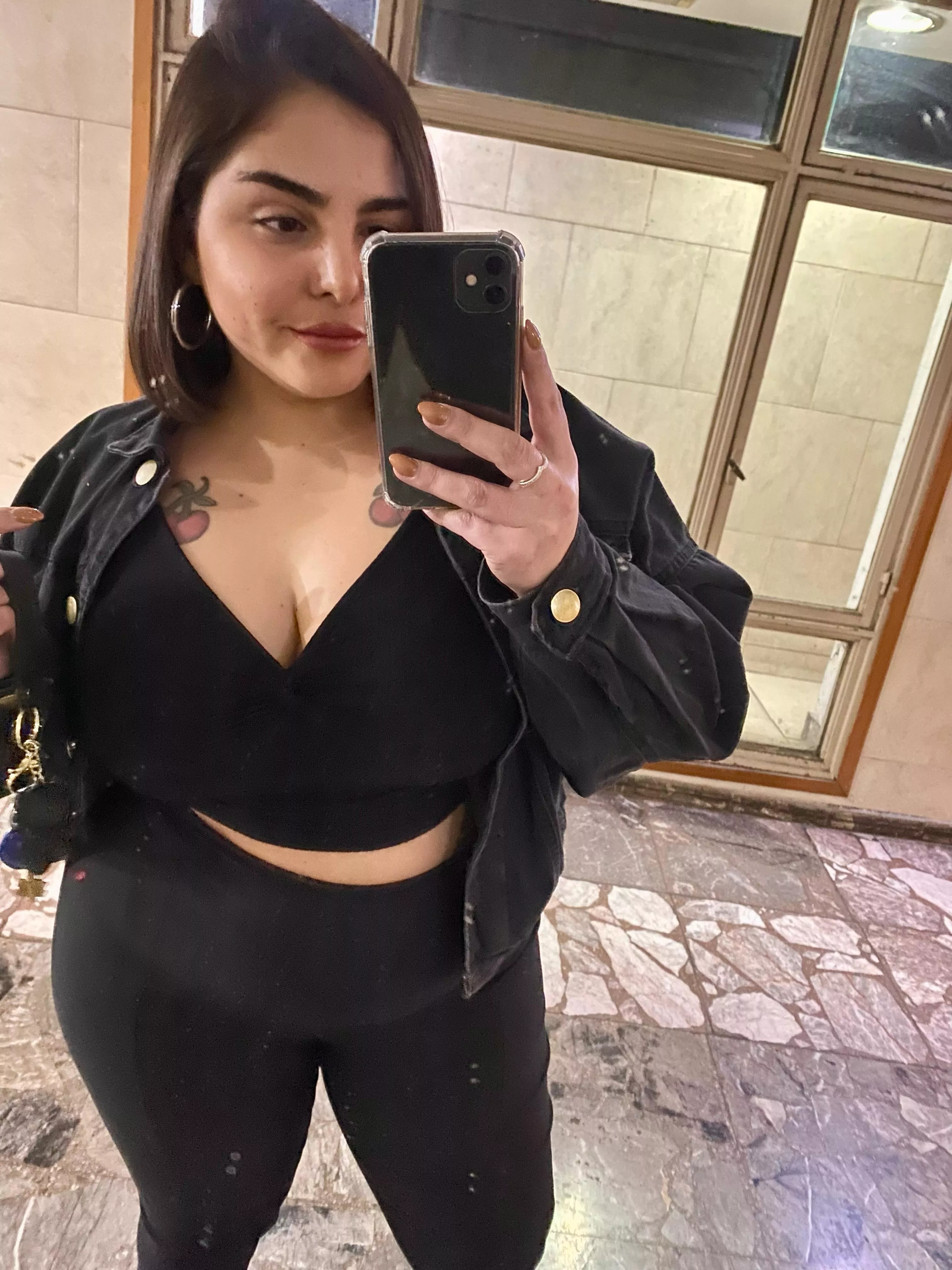 Sexy posted by Dangerous-Charg