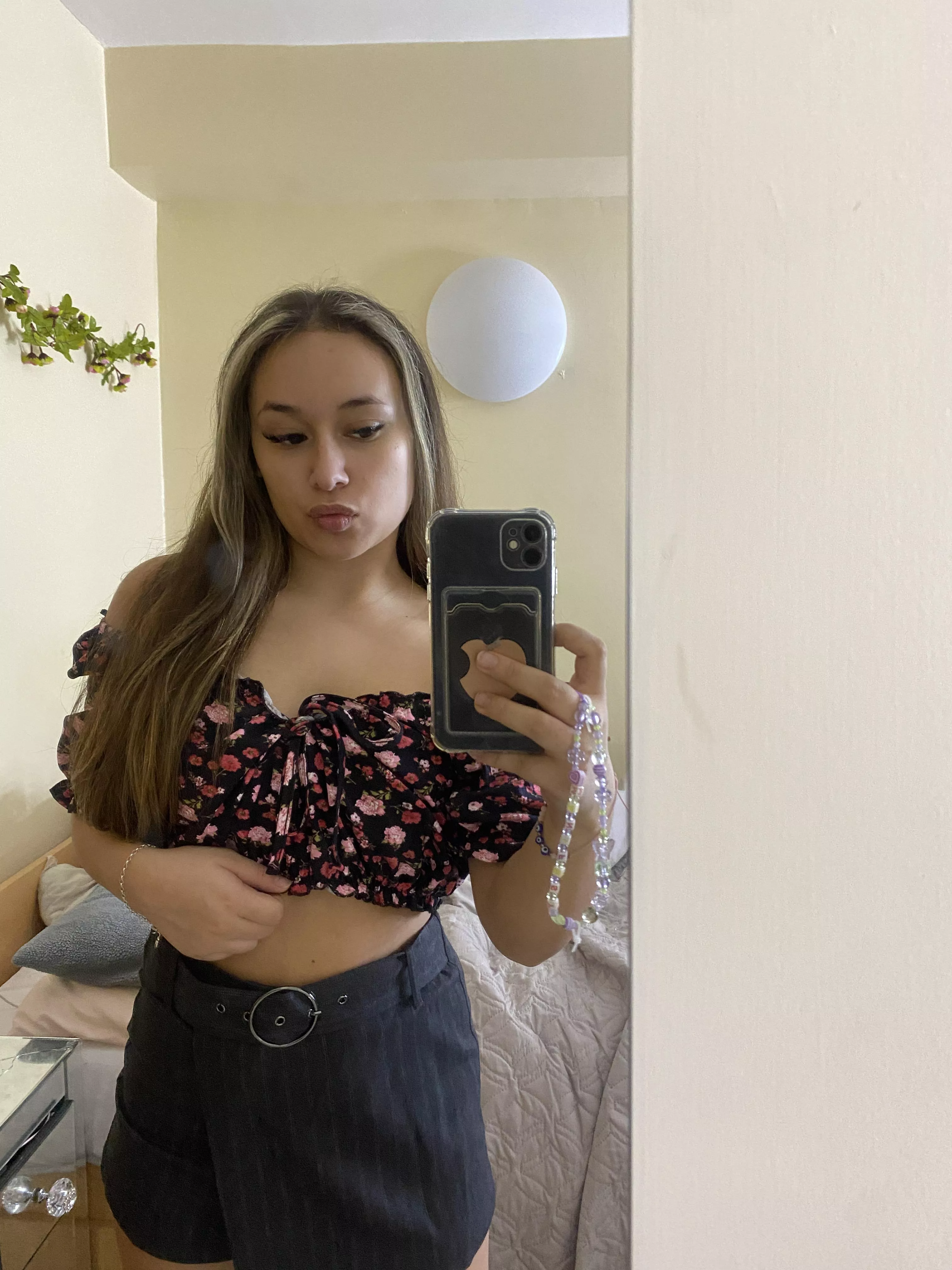 Simple and stylish posted by Mia6155