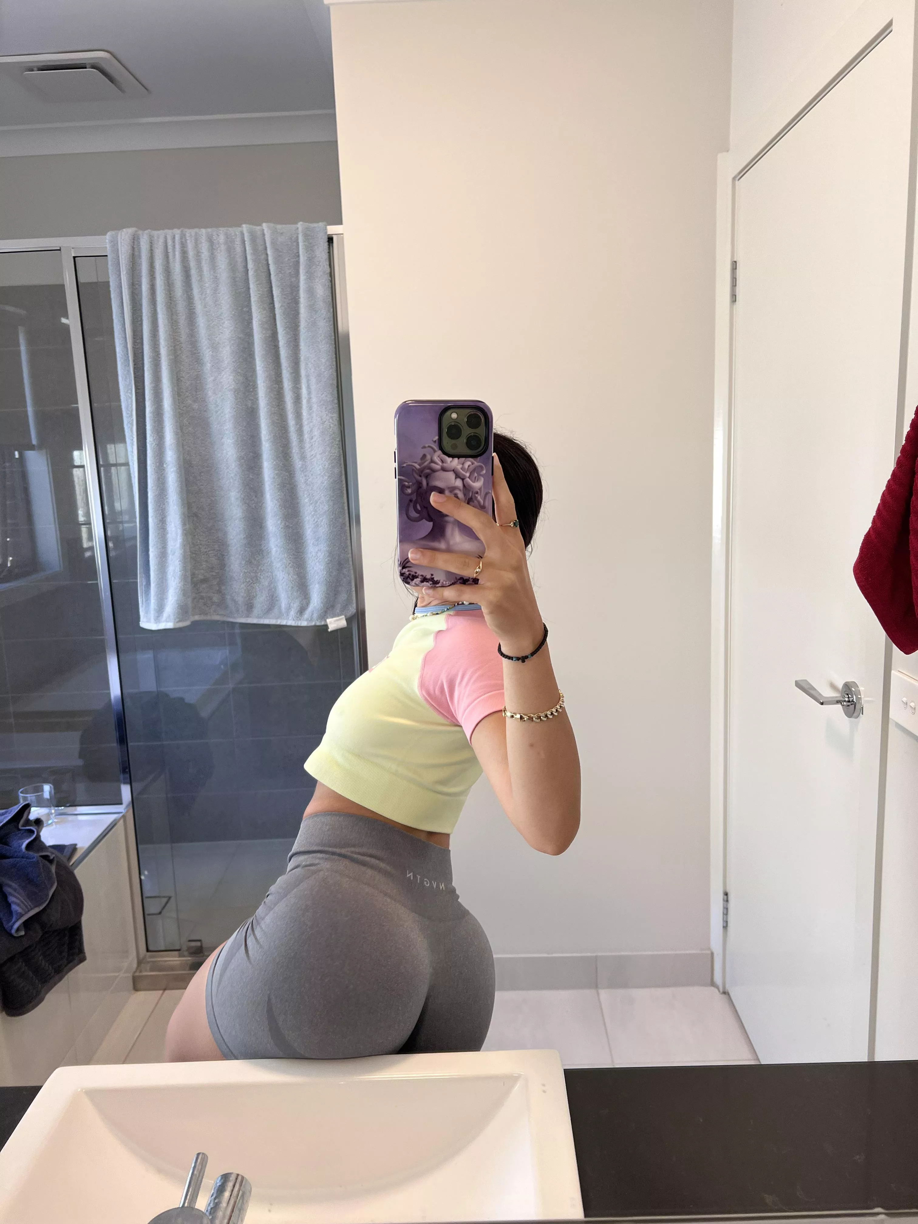 Sorry for making you look posted by xhotbunnyx