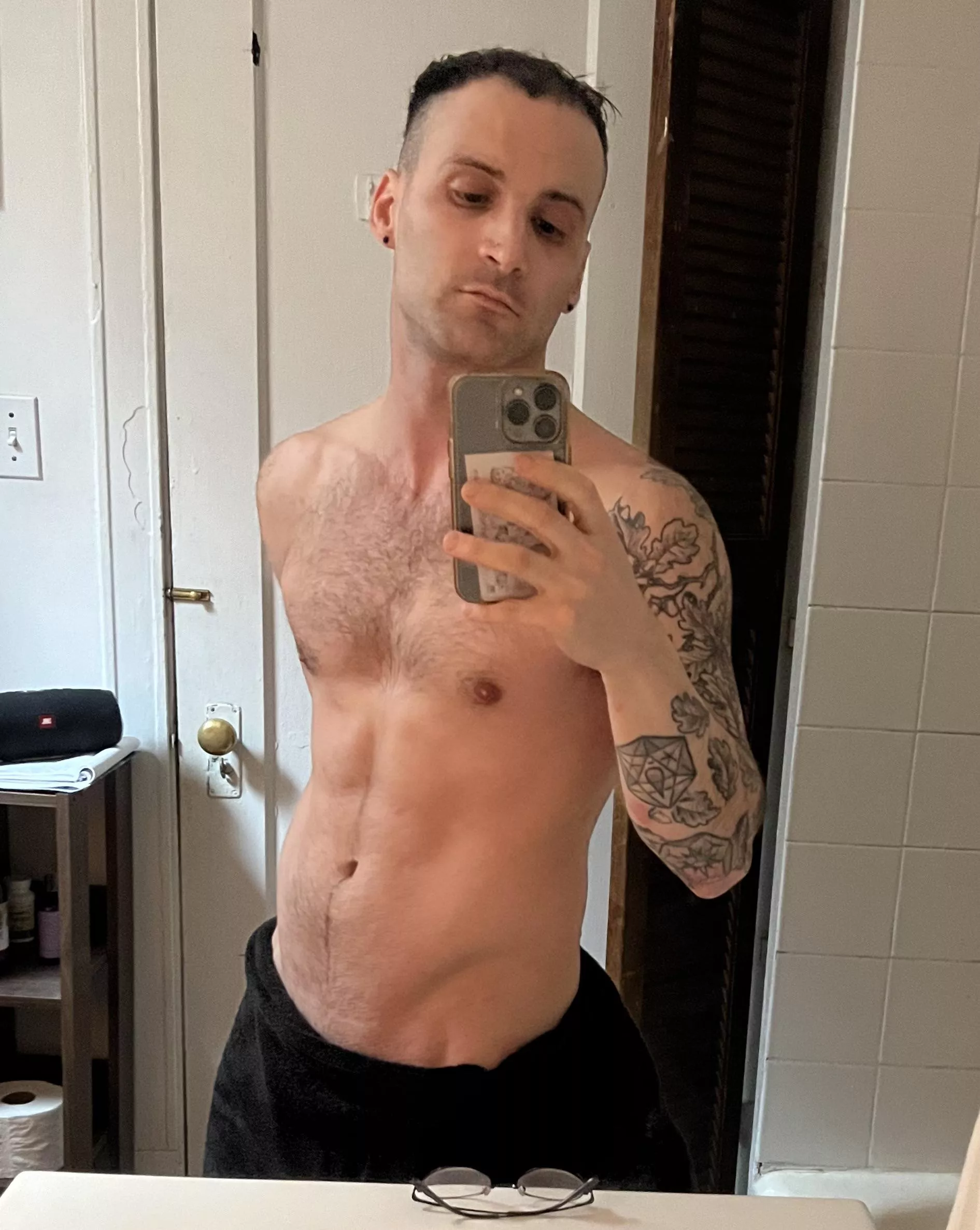 Squeaky clean 🧚🏻‍♀️ posted by withinaglimpse94