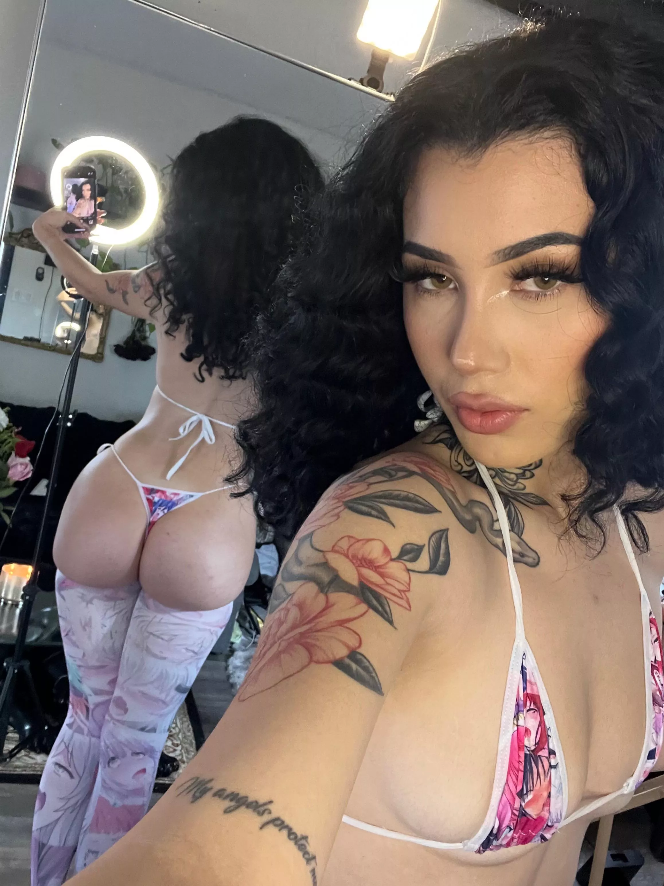 te gustan las latinas como yo? posted by itstheecrystallove