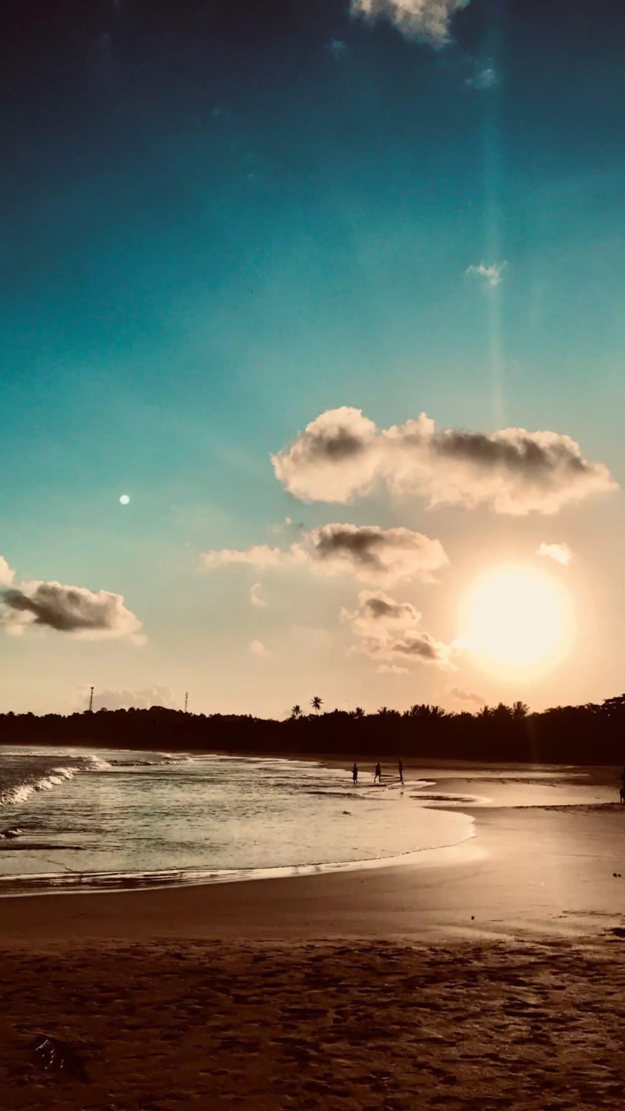 Thalalla Beach,Sri Lanka posted by Southern-Zazplug7141