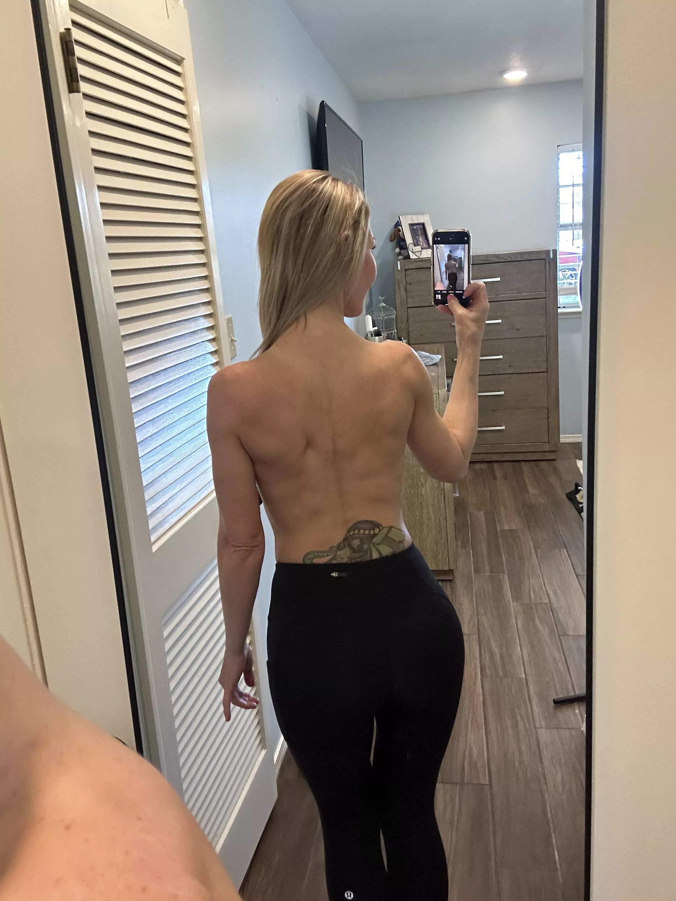 Today is a simple black pair of Lululemon, that should be all I need posted by fitnesswife1983