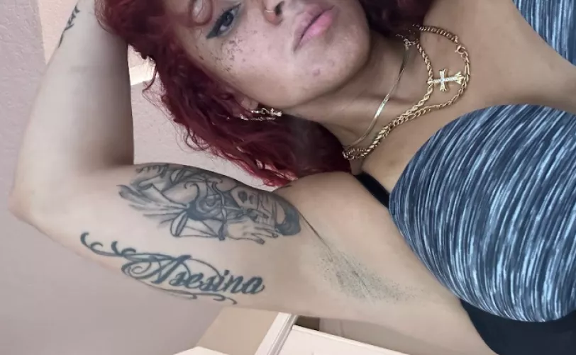 Turn me on and lick my armpits by Alexia_Richard