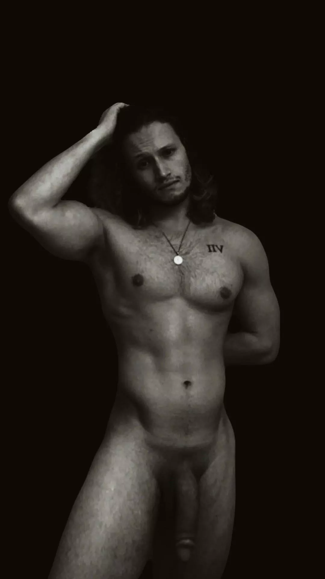 Who doesn’t love some nice black and white shots?🖤 posted by Throwaway5776789