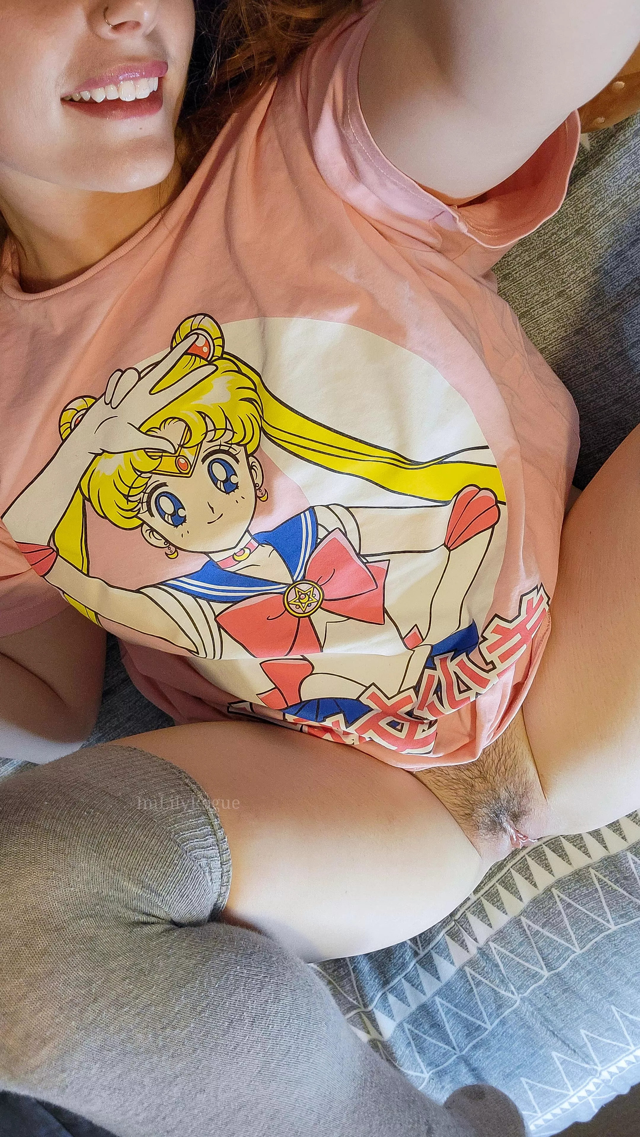 Would you let me wrap my legs around you to pull you deeper? posted by ImLilyRogue