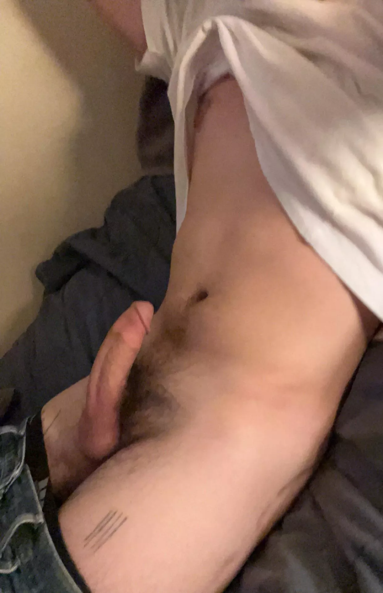 18 m horny for other teens jerk/chat | young++ | 👻: horny.2234 posted by AppleCiderIDM42