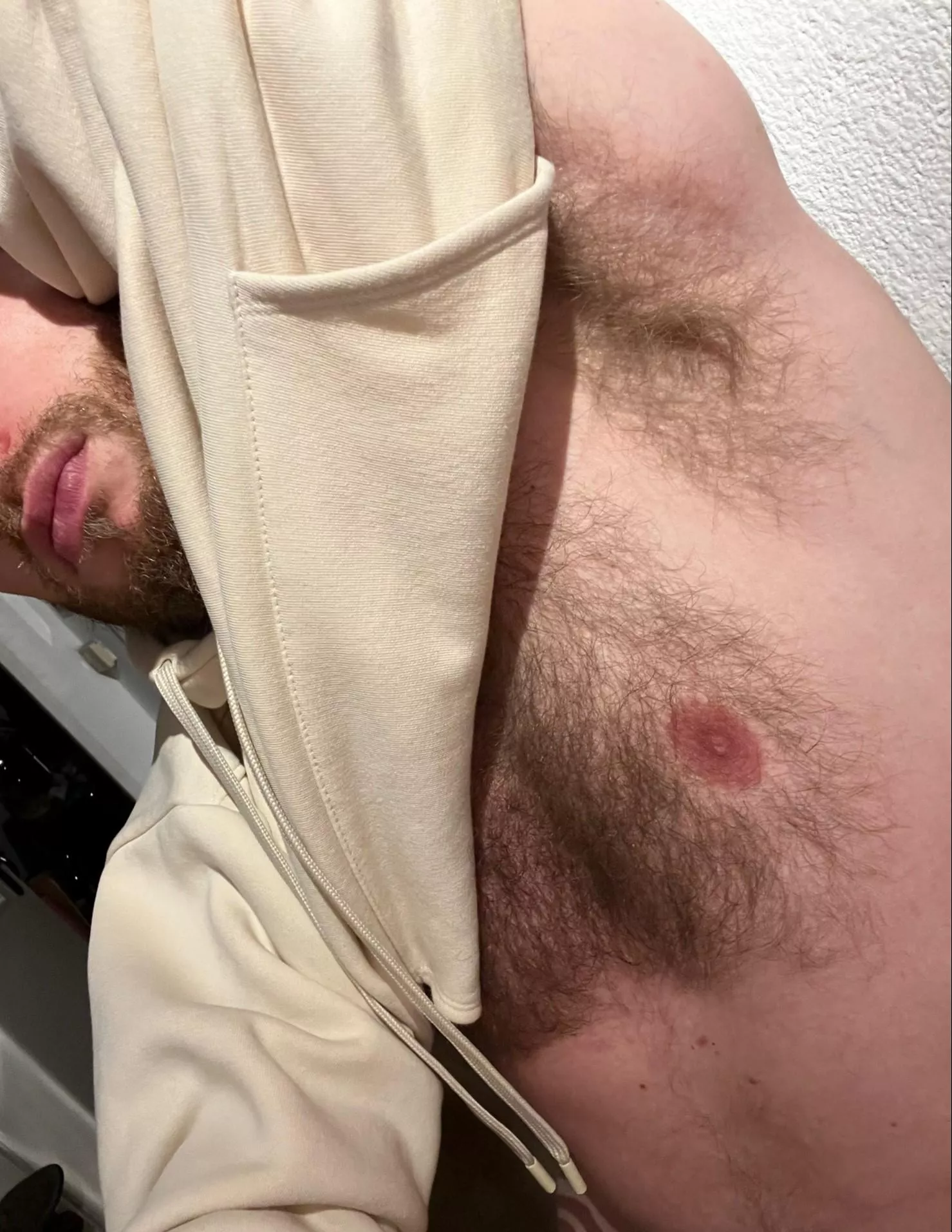 [35] After a long day... You can smell me 👃🏽👅 posted by AaaronSummers