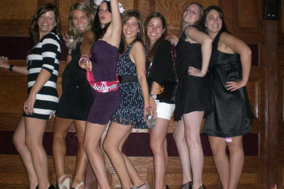 [7] who in the bachelorette party is going home to suck you off? posted by Jenna69love