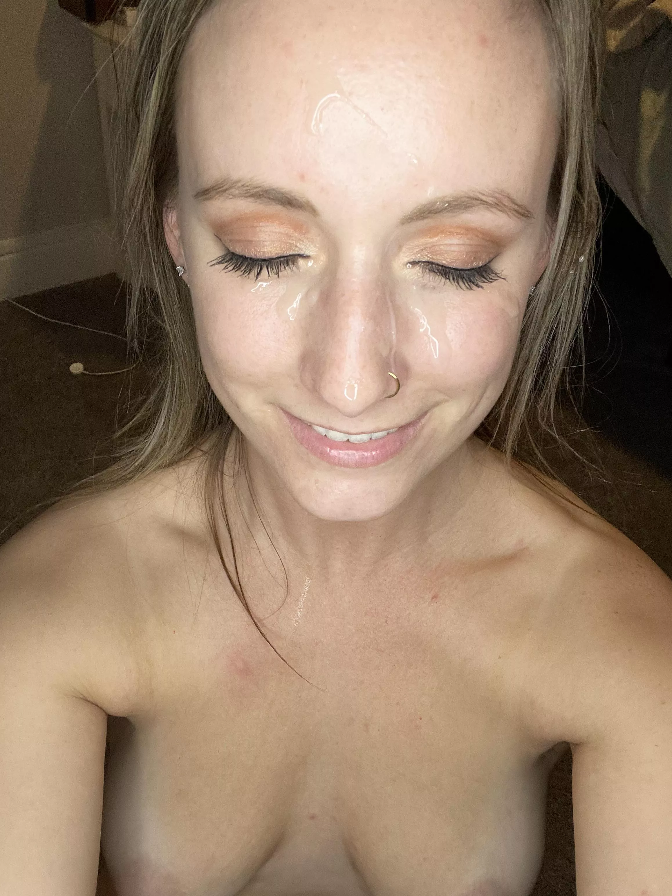 A facial a day keeps… your man satisfied 😉 posted by glazed-barbie