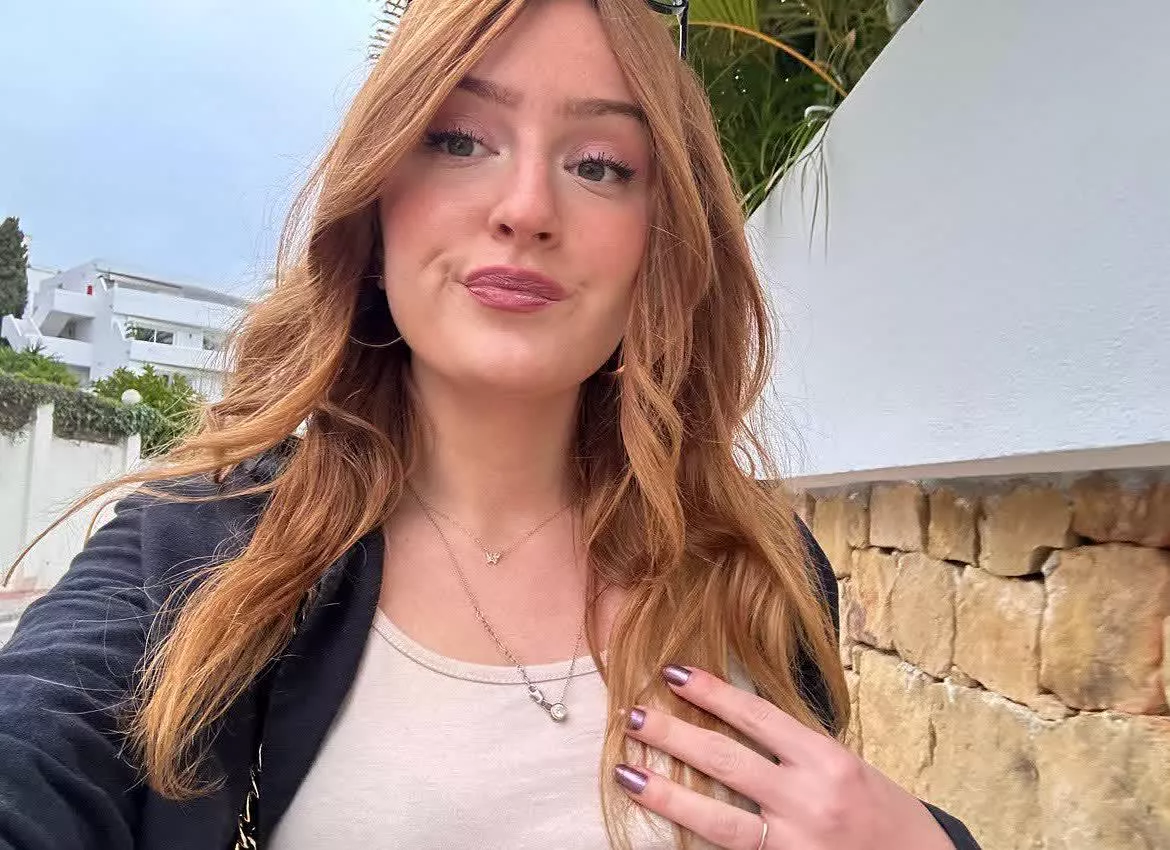 Always fly high and don't look down posted by gloriasilk