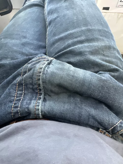 Boring day at work (soft) by try_it_again4