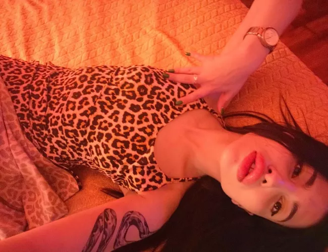 Can I be your secret girlfriend? by suteljeui