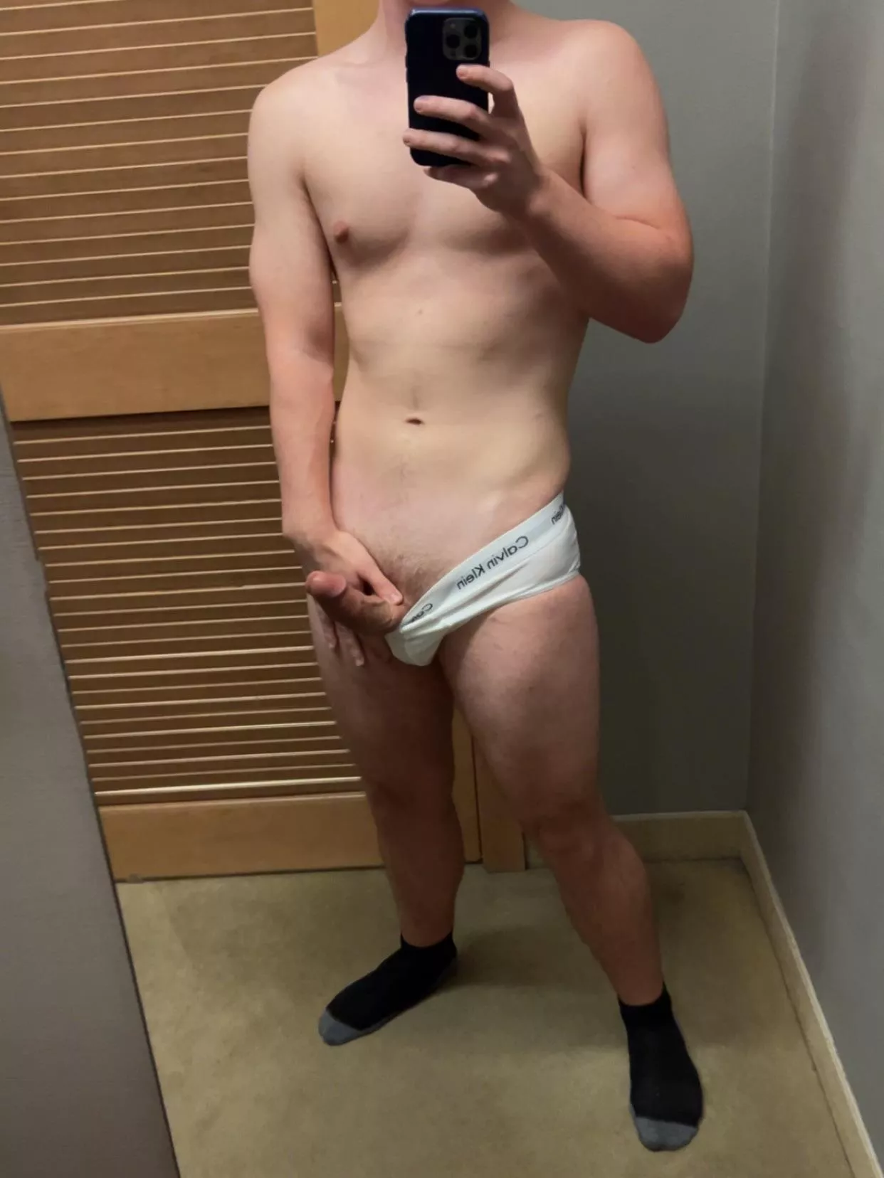 Changing room fun posted by nomark1849