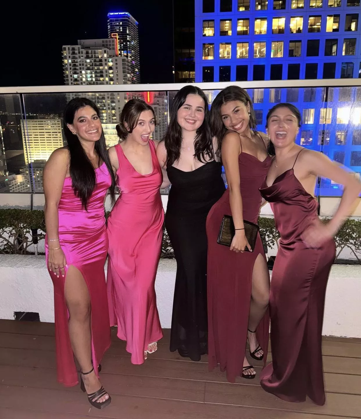 College girls [5] posted by tennisa_zelal