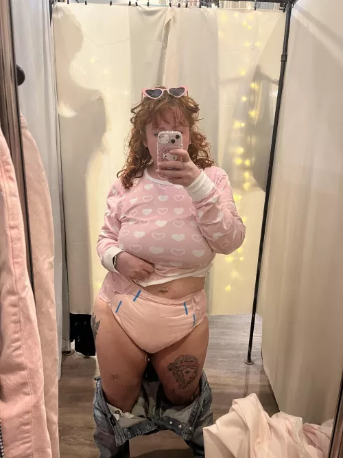 Dressing rooms are safe for diaper checks 🥰 by figyourfigs