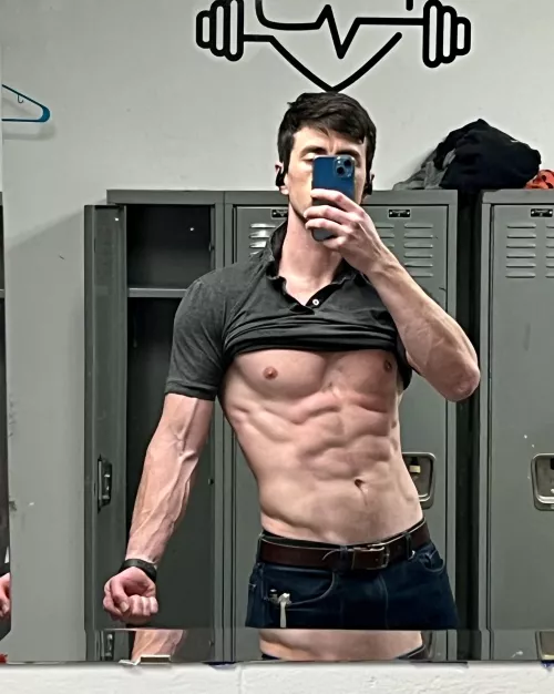 Enjoyed some heavy deadlifts today.  by Shred_and_Bread