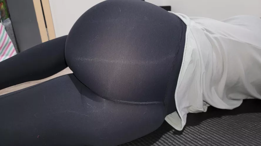 Fold me up! 😈 by bootyfull_britt