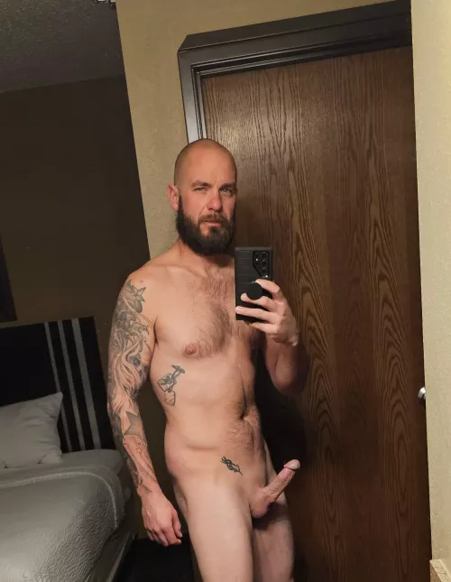 Hopefully y'all are as horny as I am! Happy humpday! 😜  by Urnextdoorneighbors