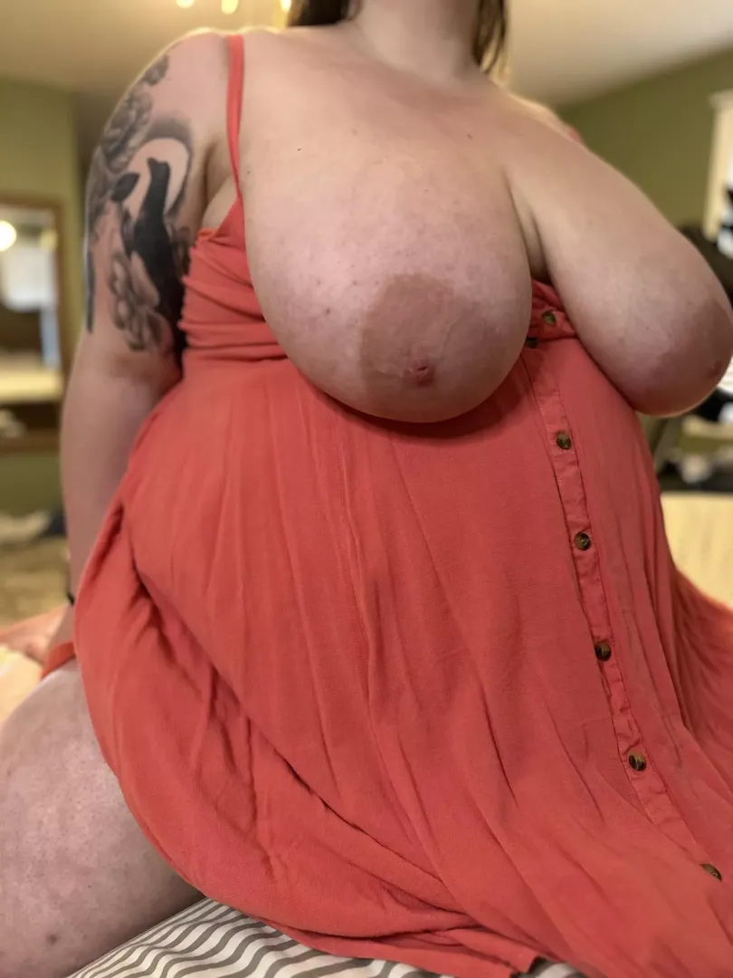I heard you like heavy hanging mom boobs posted by DaliaJade