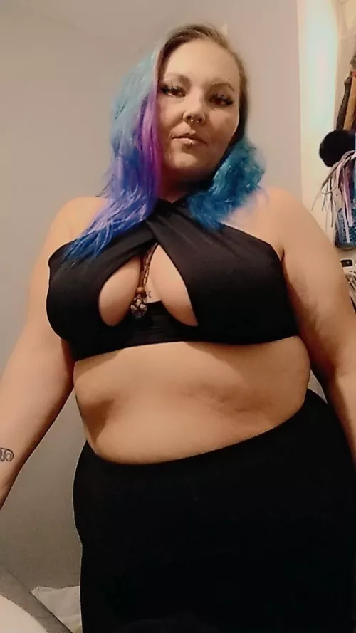 I love my new top by Amethystrayne_22