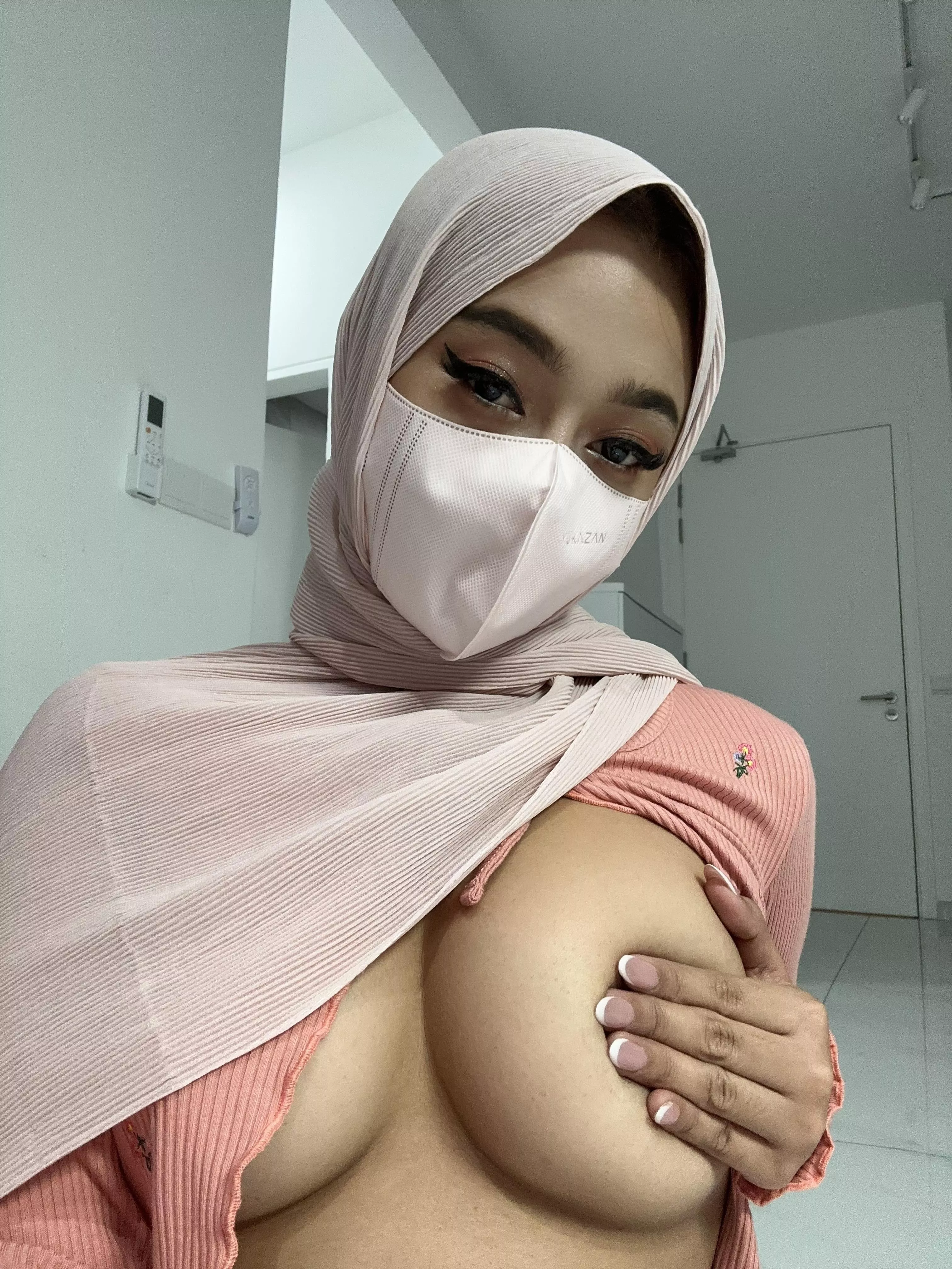 I need a hand for something special posted by DoraWrighti