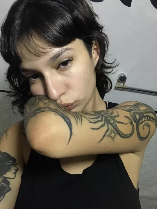 Latina with full body tats is what you need in your life ;) by Evergreeson