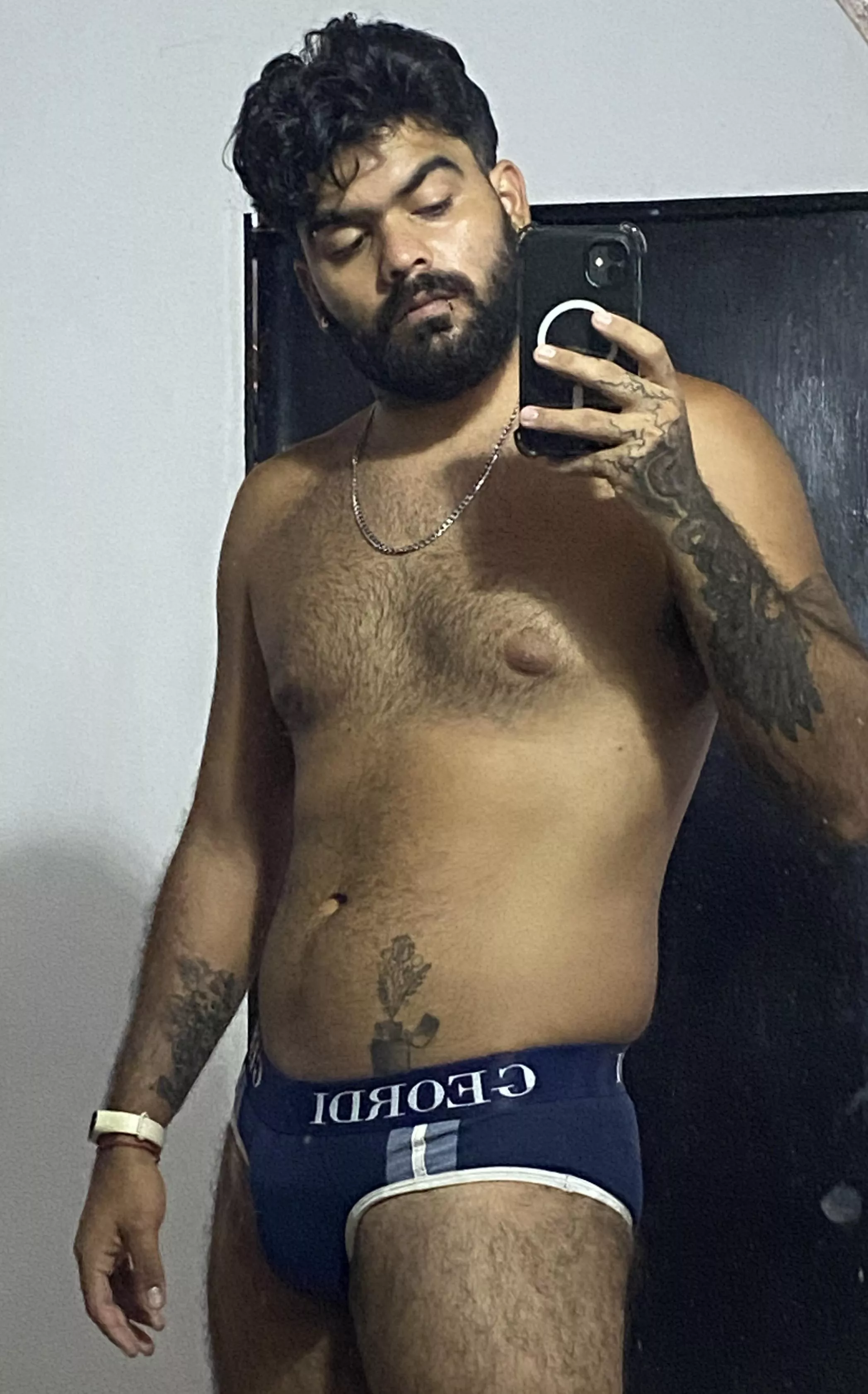 My briefs are very comfortable, but I prefer to be naked. posted by Flirtymank