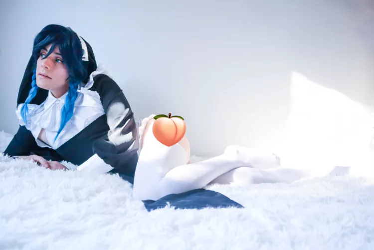 People always assume I'm tall IRL 😅 by PixelSama_cos