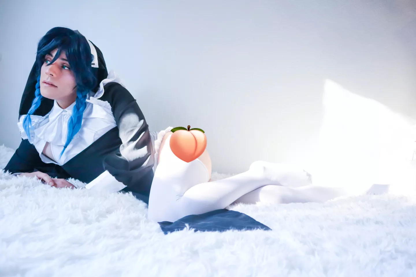 People always assume I'm tall IRL 😅 posted by PixelSama_cos