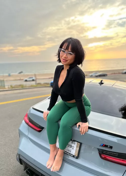 Watch the sunset with me babe? posted by Accomplished_Wave541