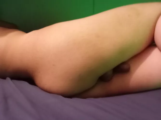 Who's that cutie peaking out? by Traditional-Leek9356