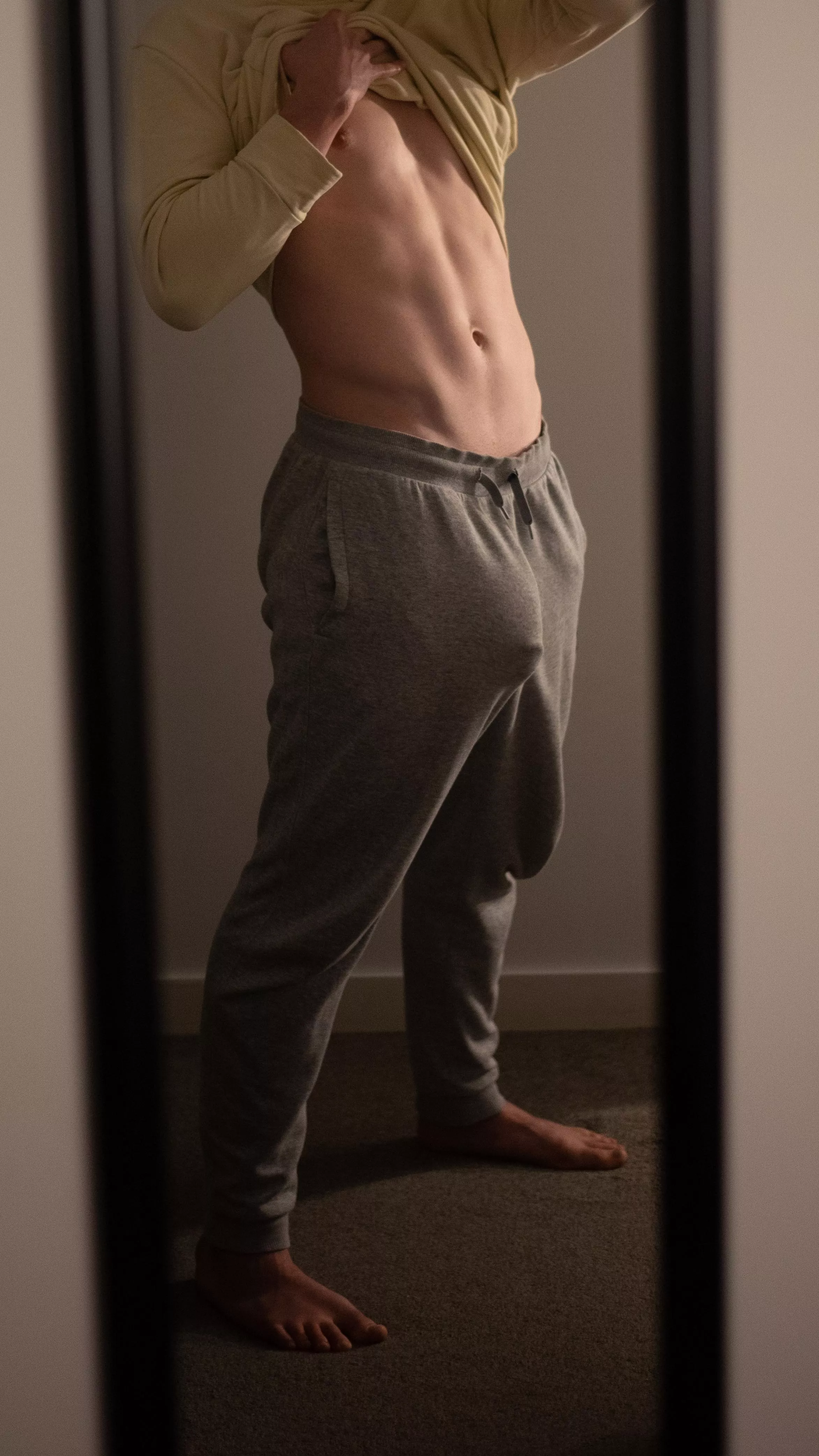 Your neighborhood college boy is hung  posted by Maple_Cock