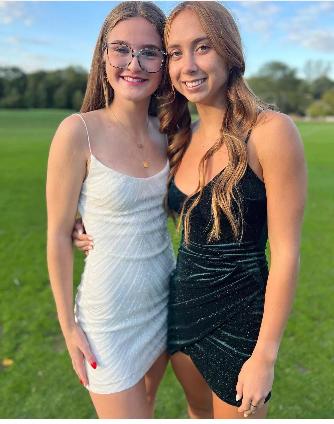 [2] glasses or no glasses posted by Brady_sharkk88