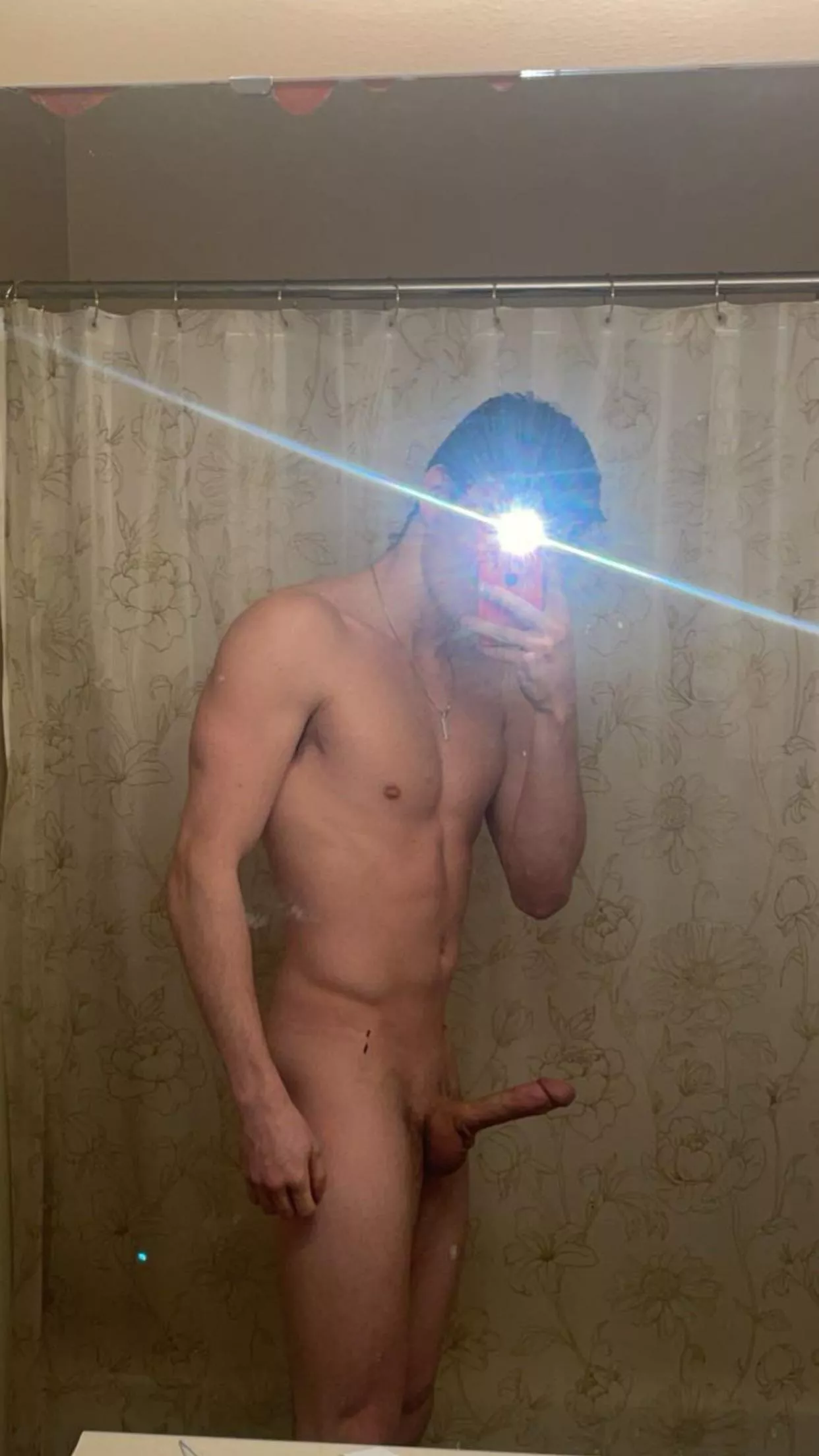 24 top @ryan.brown444 posted by Jaded_Ad2358