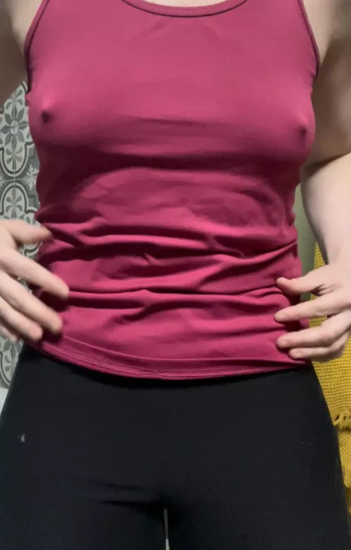 41F ▪️stopped wearing a bra as a teenager… what do you think? by a_good_fuck