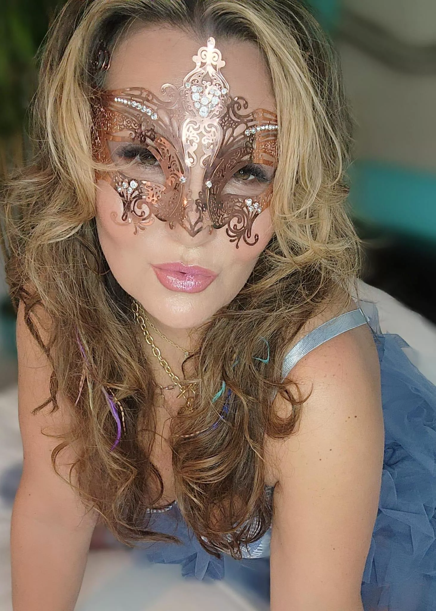 A former pastor's wife discovers that her beauty can be flaunted. (@lapastoraprivate) [onlyfans] posted by La_Pastora