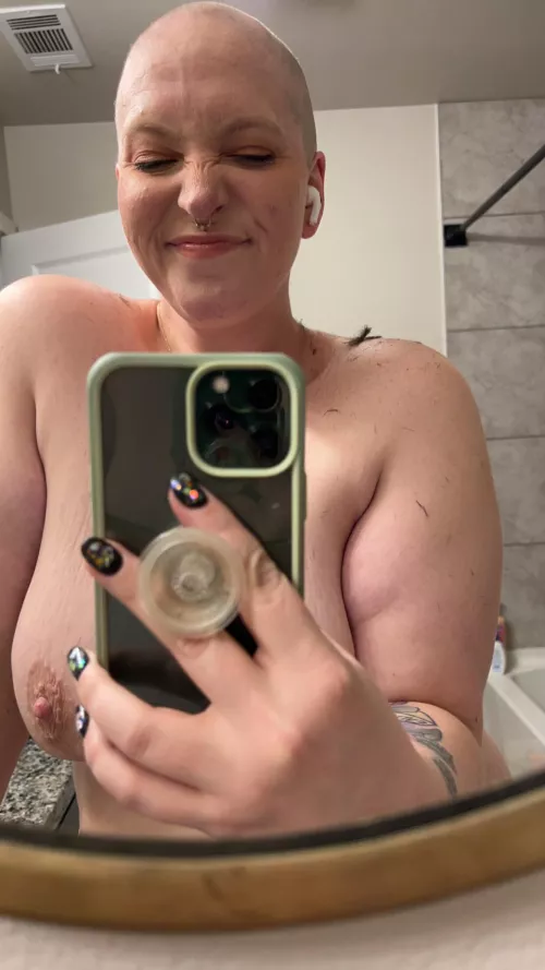 A fresh egg🪒🥚 by Electronic-Tennis571