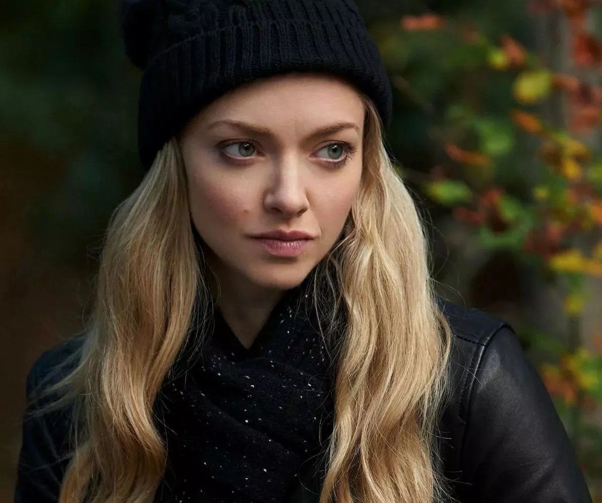 Amanda Seyfried posted by oblique_shockwave