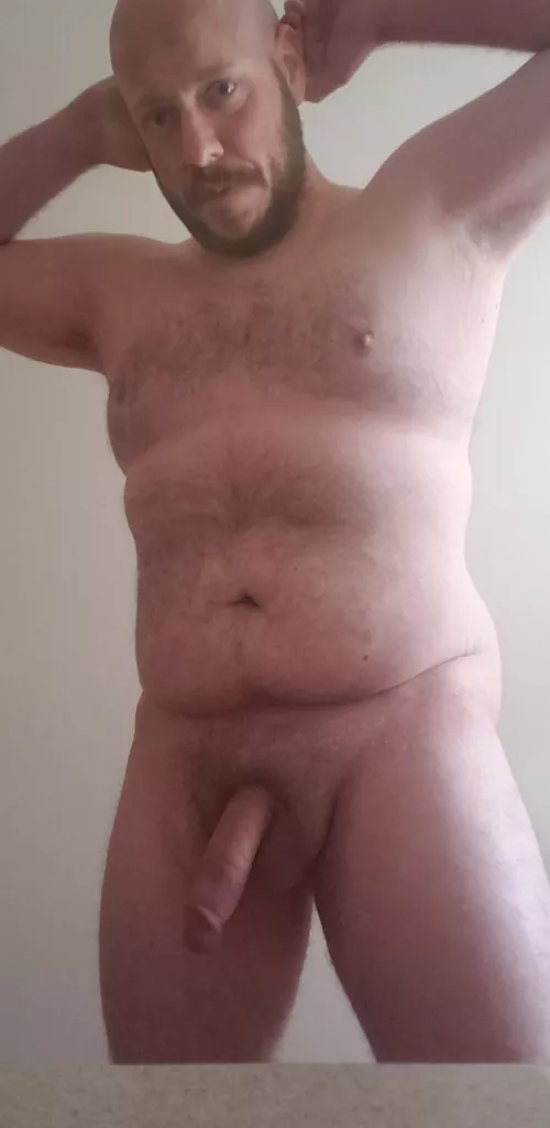 Are dad bods still Hot?  by Hey-Its-JayJay