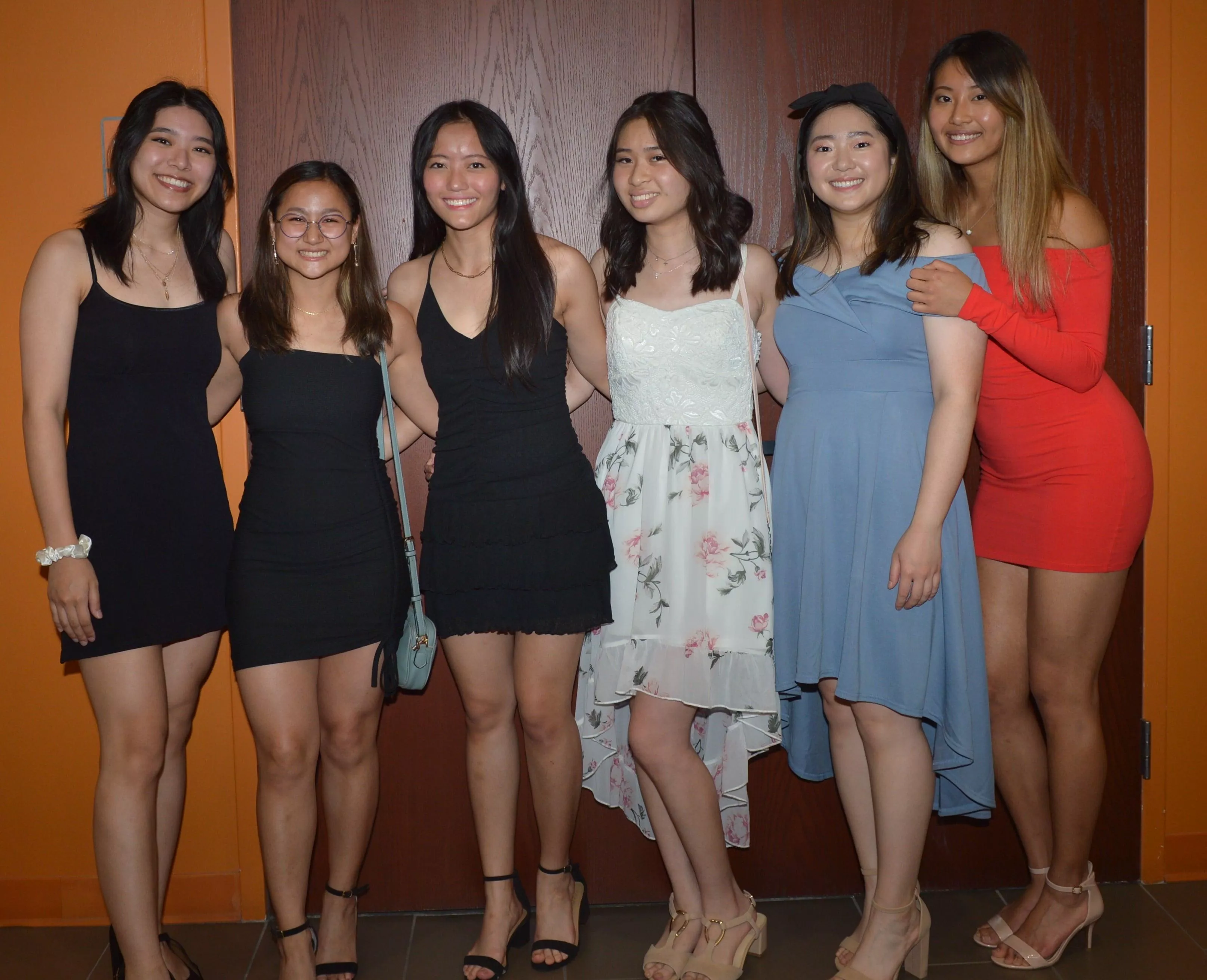 Asian Ladies posted by wakkaffx2