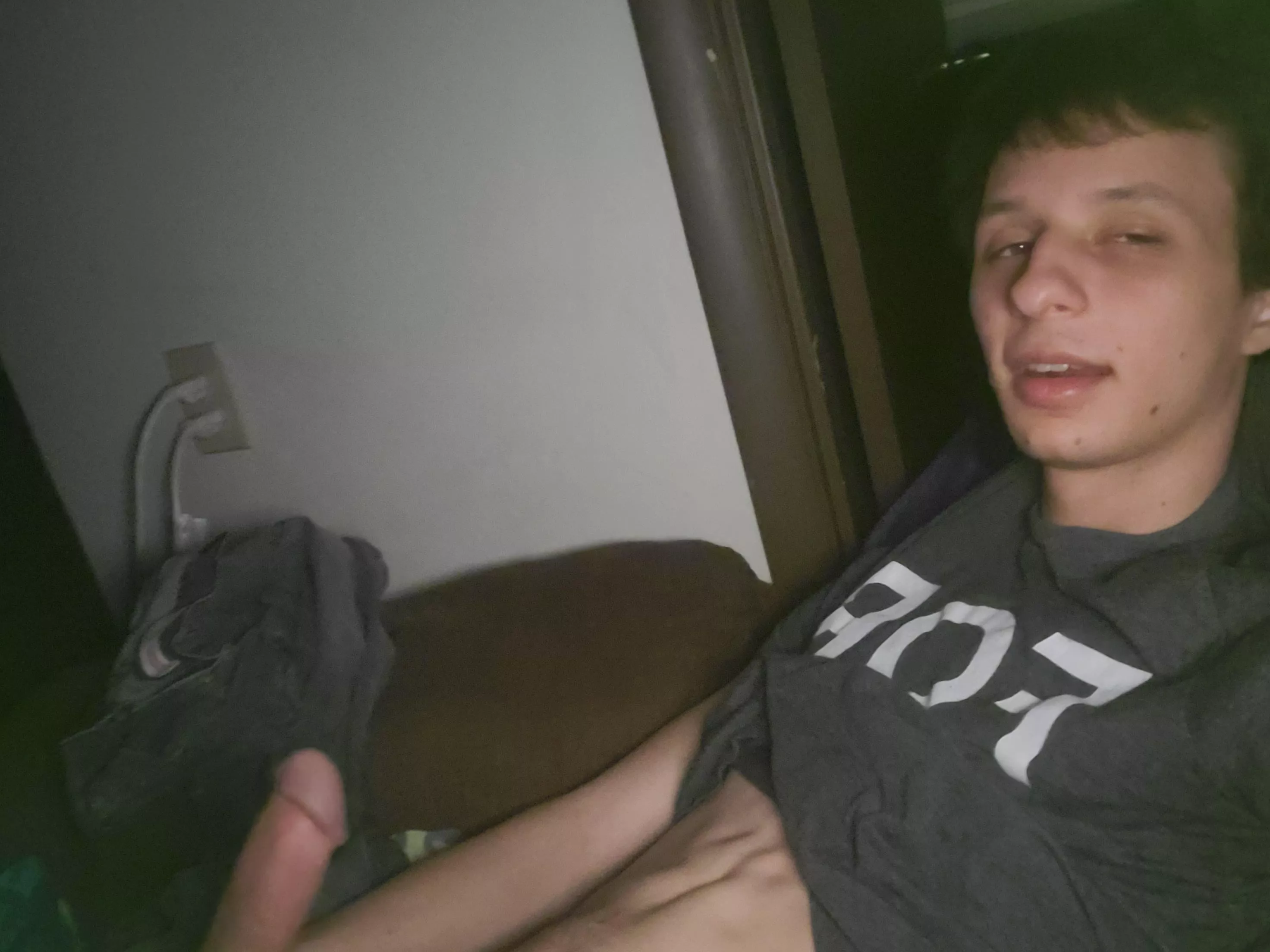 Been up for too long, getting kinda horny.. posted by Affectionate_End1192