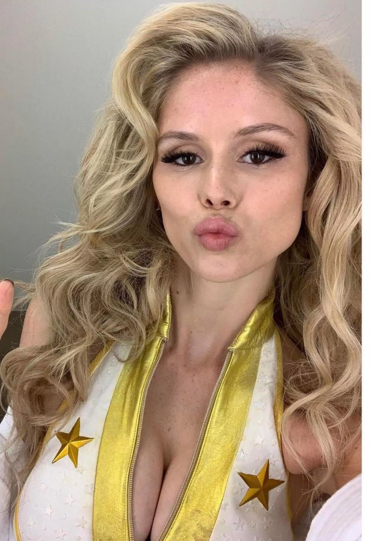 erin moriaty posted by jimmyturner0