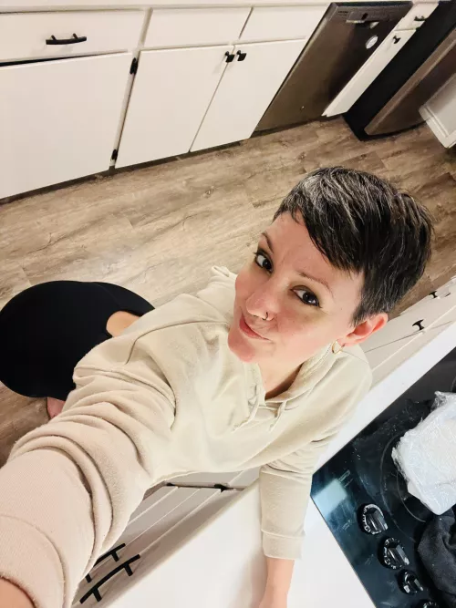 [F37] in this cute new bodysuit by Astraea_ann